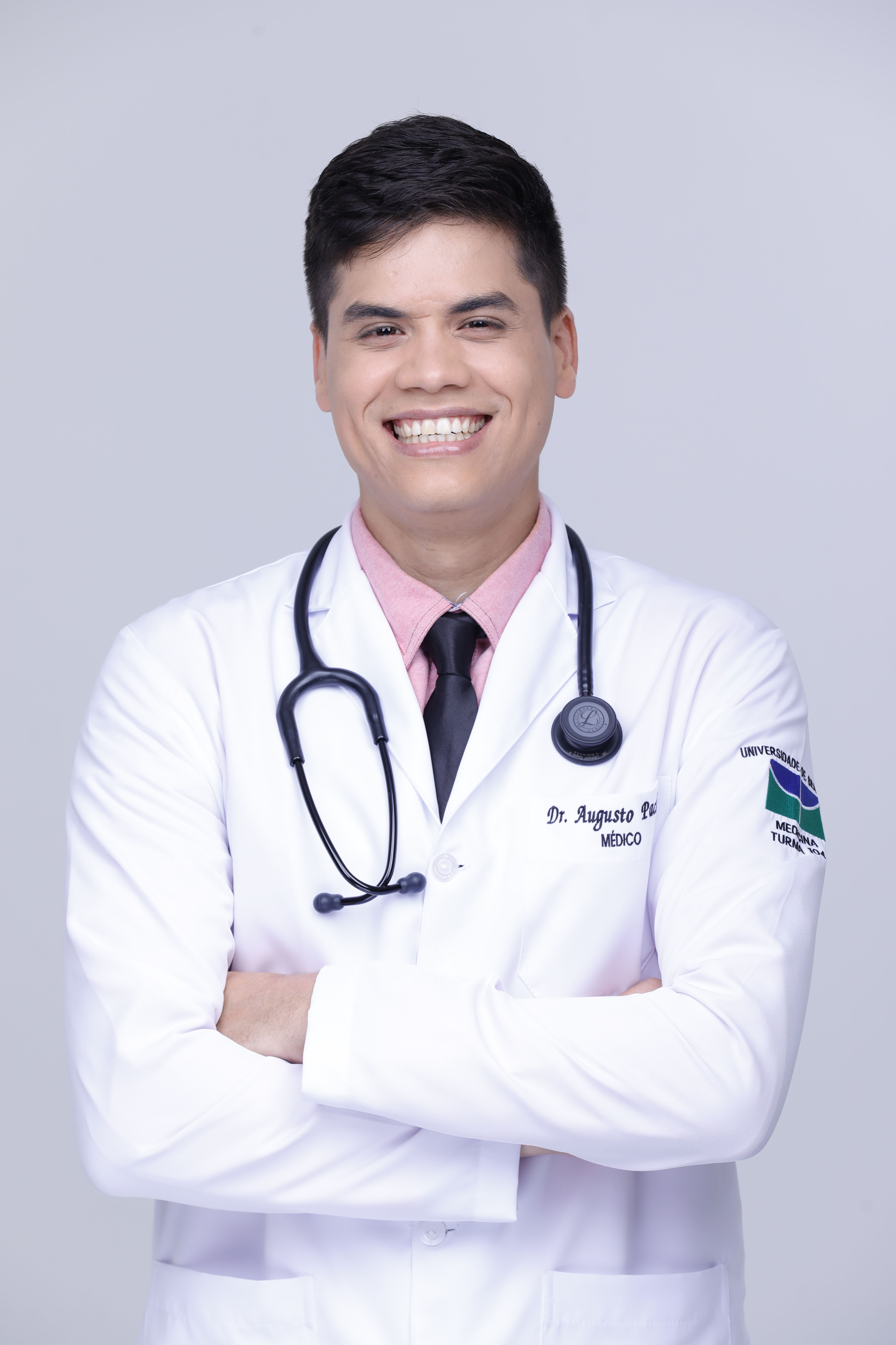 Dr. Gustavo